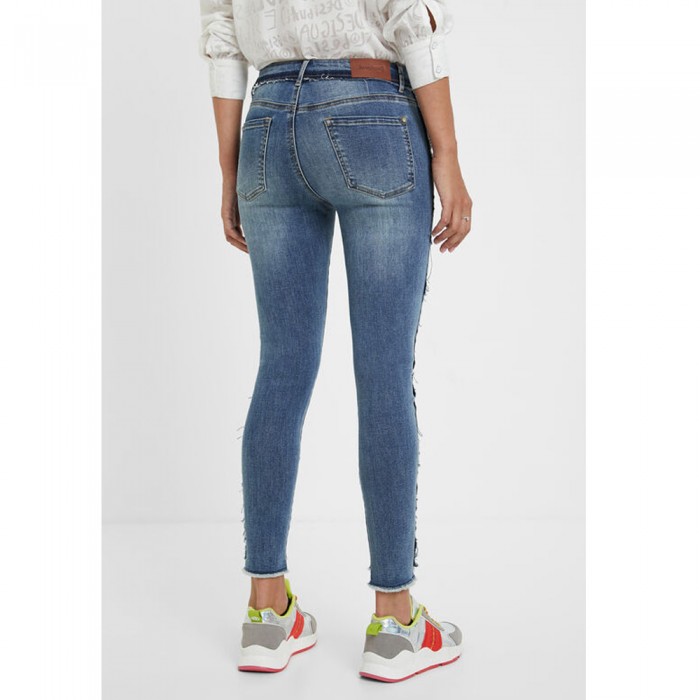 Skinny embroidered floral jeans DESIGUAL