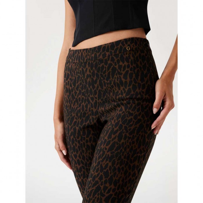 GUESS WOMAN  Slim-fit mid-rise pants BLACK/BROWN