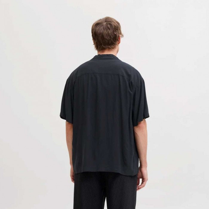 JACK & JONES JJEJEFF RESORT SOLID SHIRT SS SN BLACK