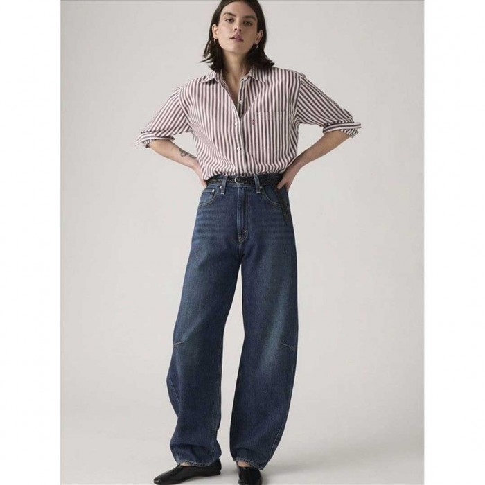 LEVIS WOMAN Cinch Barrel Jeans BLUE