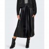 ONLY ONLLYON PLEATED SHINE SKIRT JRS BLACK ONLY ONLLYON PLEATED SHINE SKIRT JRS BLACK