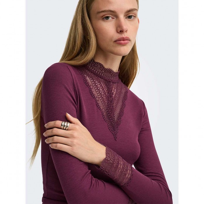 ONLY ONLTILDE L/S HIGH NECK LACE TOP JRS NOOS BORDO