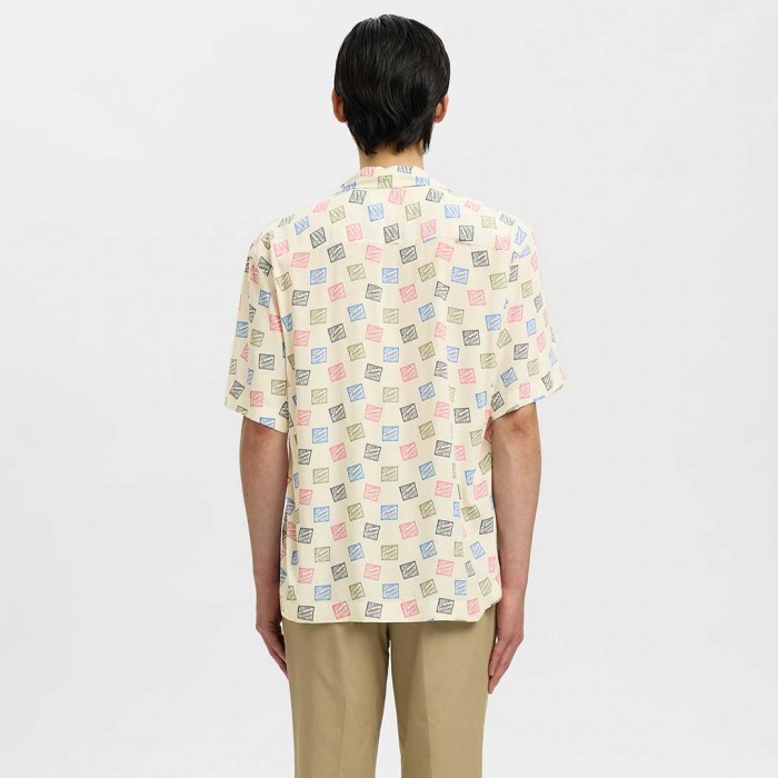 SELECTED SLHRLXHOTEL AMOUR STAMPS AOP SS SHIRT WHITE SELECTED SLHRLXHOTEL AMOUR STAMPS AOP SS SHIRT WHITE