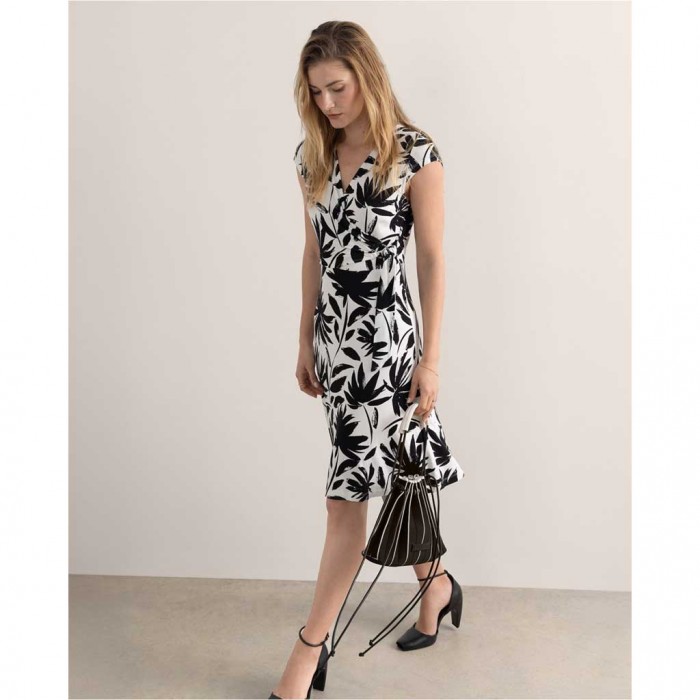 SURKANA Short, stretchy wrap dress Black