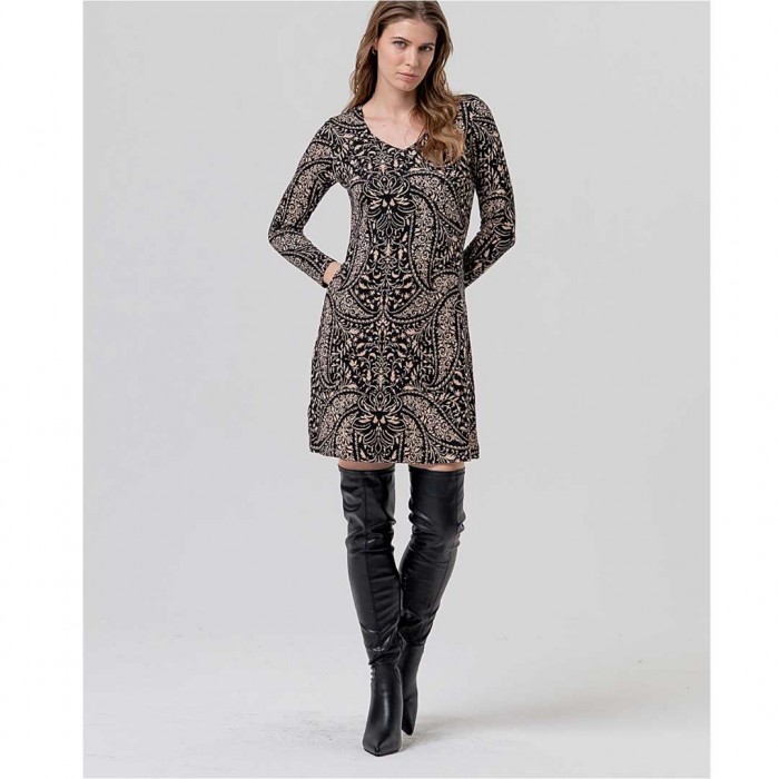SURKANA WOMAN Short straight V-neck knit dress Black